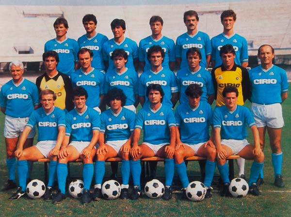 Kaus Napoli 80-an - musim 84/85