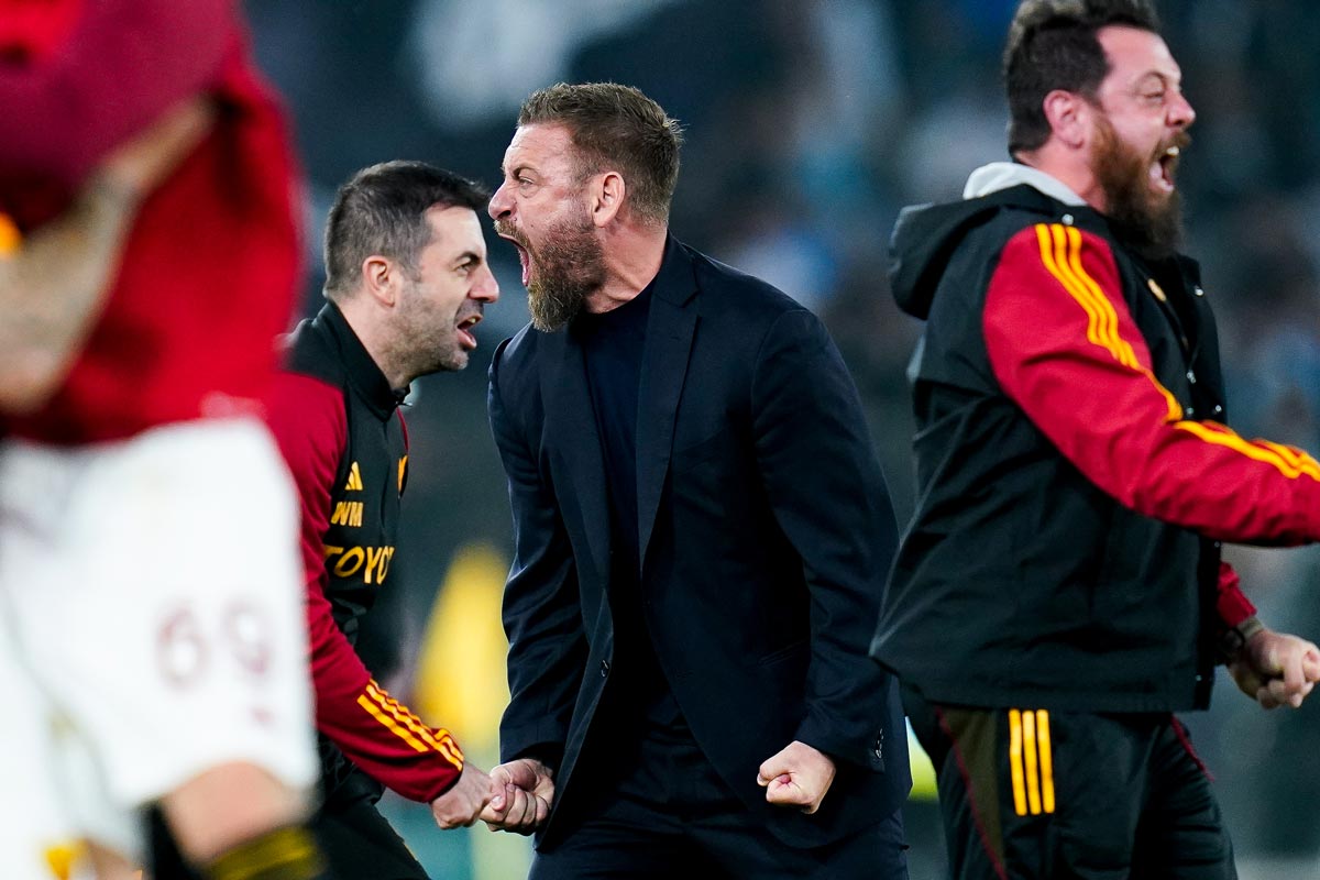 esultanza di daniele de rossi da allenatore della roma