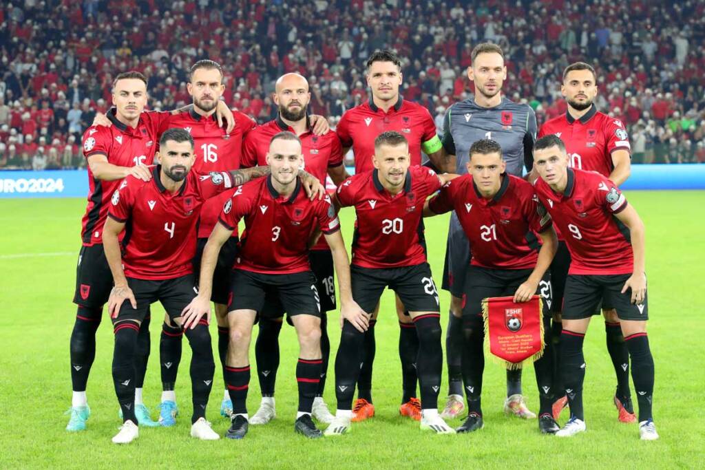 Una formazione dell'Albania in vista di Euro 2024