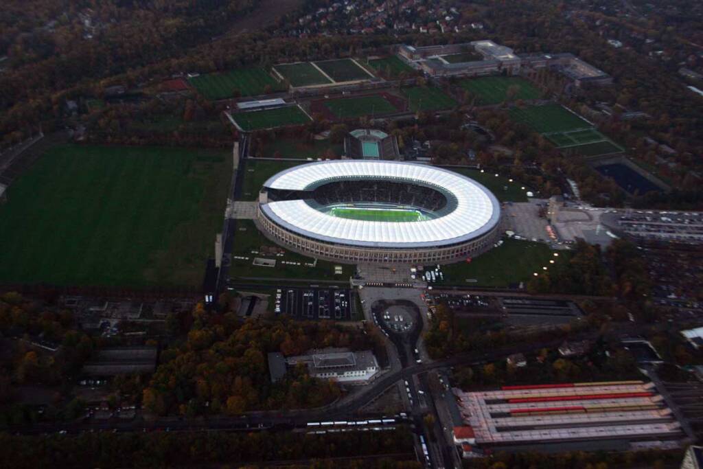 veduta aerea dell'Olympiastadion di Berlino