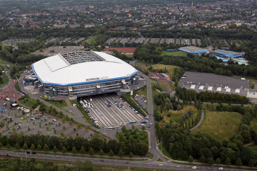 veduta aerea della Veltins Arena di Gelsenkirchen