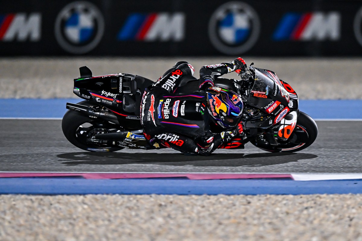 Jorge Martin in sella all'Aprilia