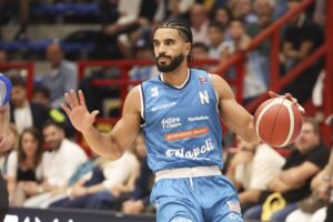 Nazareth Mitrou-Long di Napoli
