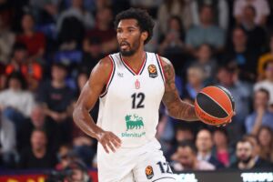 Armoni Brooks della EA7 Emporio Armani Milano