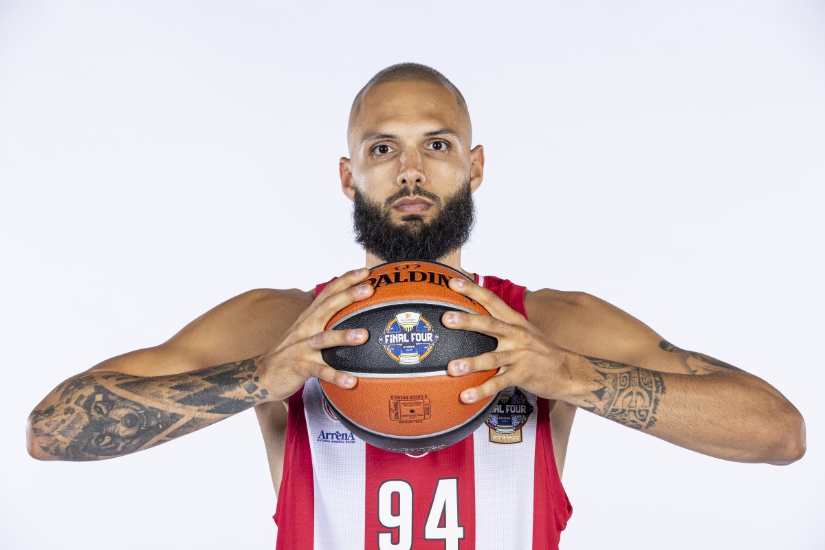 Evan Fournier dell'Olympiacos